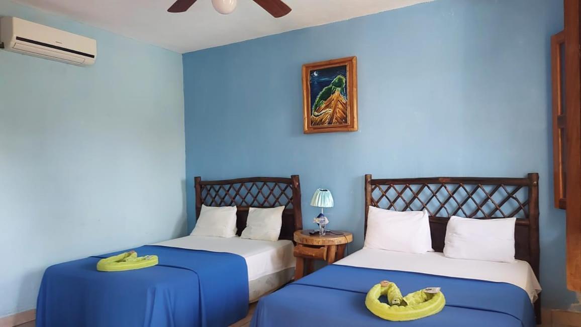 Hotel Cavanna Inn Castillo de San Felipe Bagian luar foto